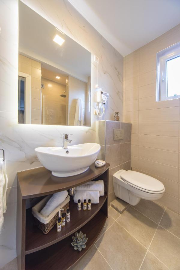 Garni Hotel President De Luxe Крагуевац Экстерьер фото